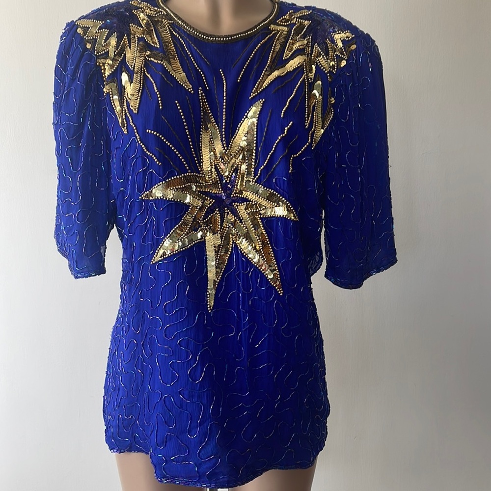 LAURENCE KAZAR New York. VINTAGE 💯% Silk  blue/Gold color womens Blouse sz 1X